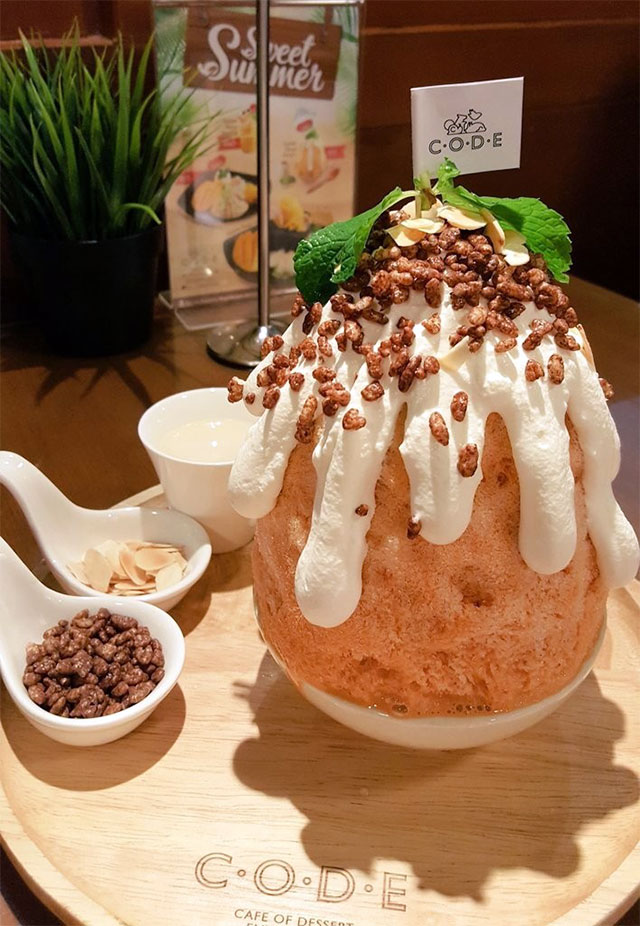รีวิว-Work-Space-ที่นั่งทำงานพร้อม-WIFI-ฟรี!!-ที่ร้าน-C.O.D.E-คาเฟ่ขนมหวาน-@terminal21